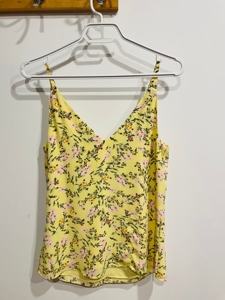 Camisole florale jaune soleil - imprimé fleurs roses - bretelles fines - encolure V - Taille XS - RW&CO