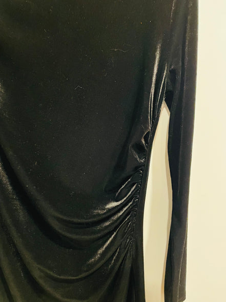 Black velvet dress - H&M (new)