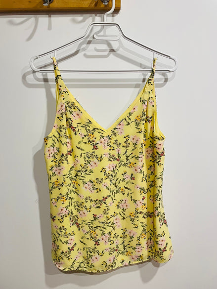 Camisole florale jaune soleil - imprimé fleurs roses - bretelles fines - encolure V - Taille XS - RW&CO