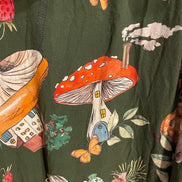 Robe verte motifs champignons, manches courtes bouffantes / Lez a Lez / Taille small