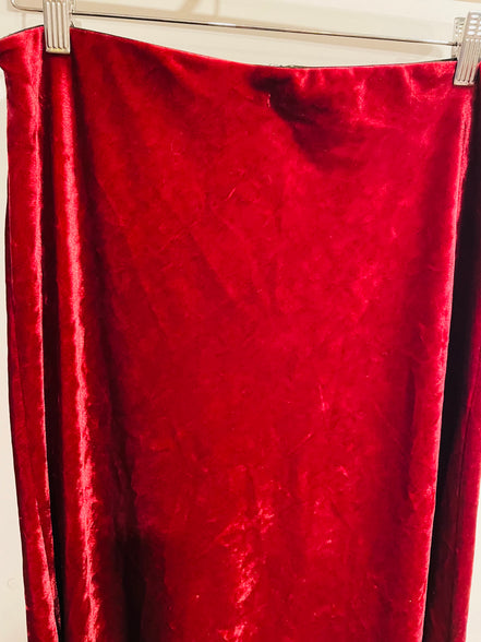 Burgundy velvet skirt size 8