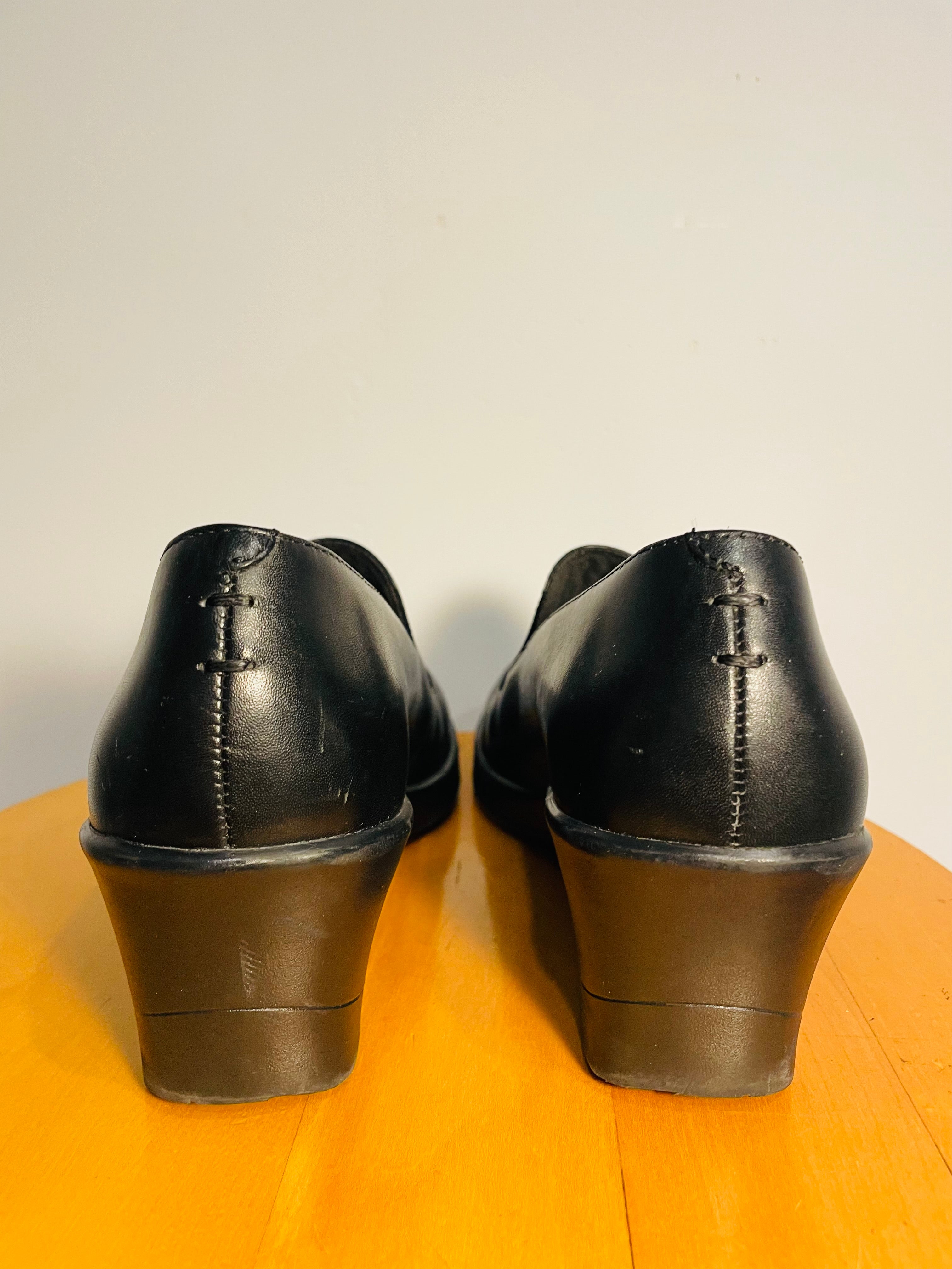 Soulier cuir noir / Clarks / taille 7,5 femme