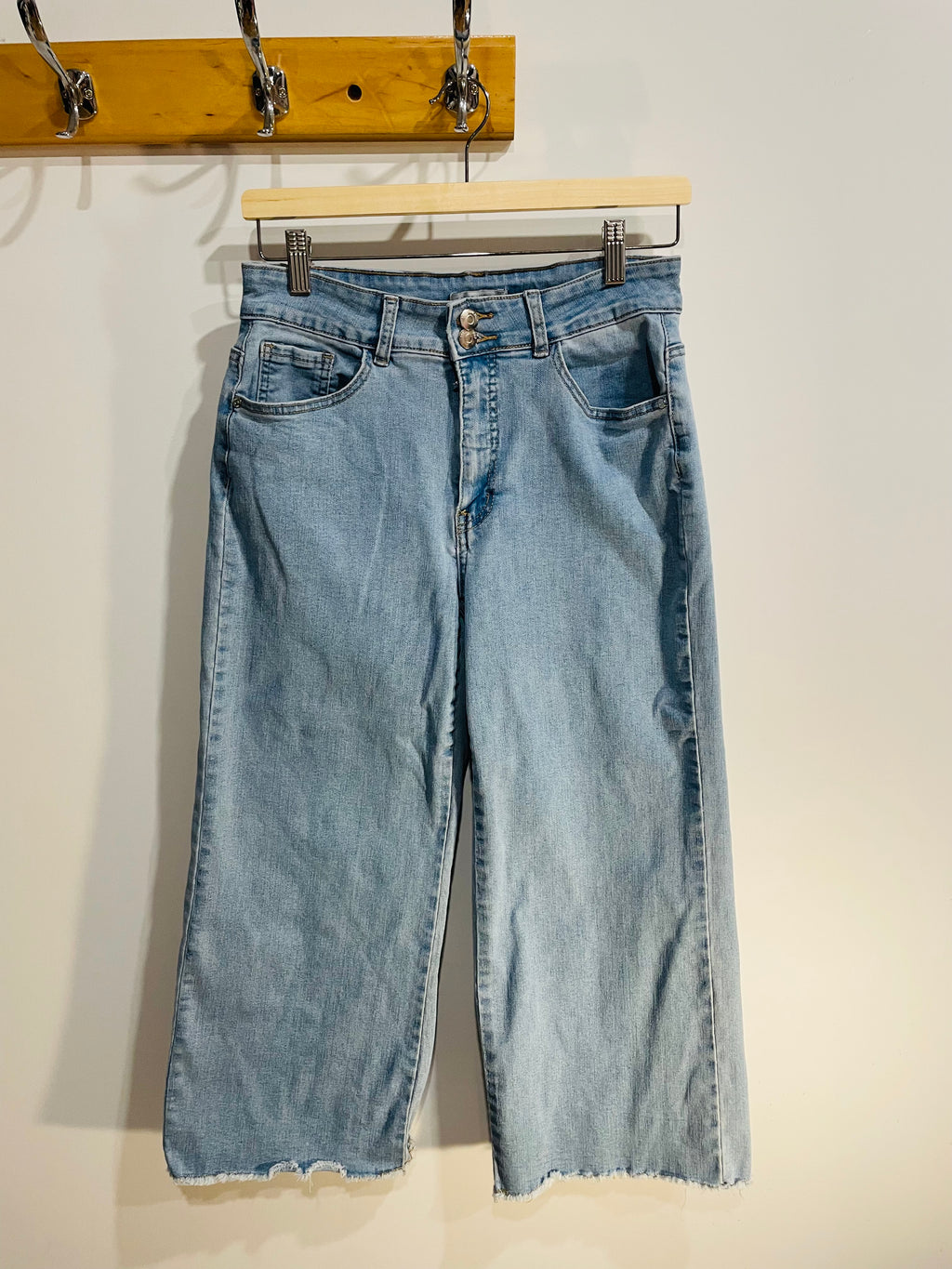 Jeans jambe large, bas effiloché / San Francisco / Taille 7