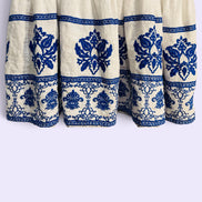 Jupe longue blanche broderies bleues / Zara / taille médium