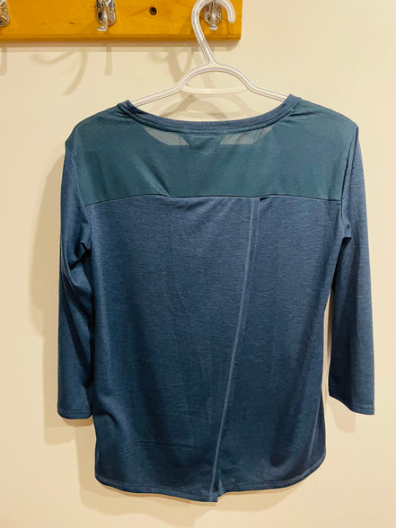Blue sports top - the north face