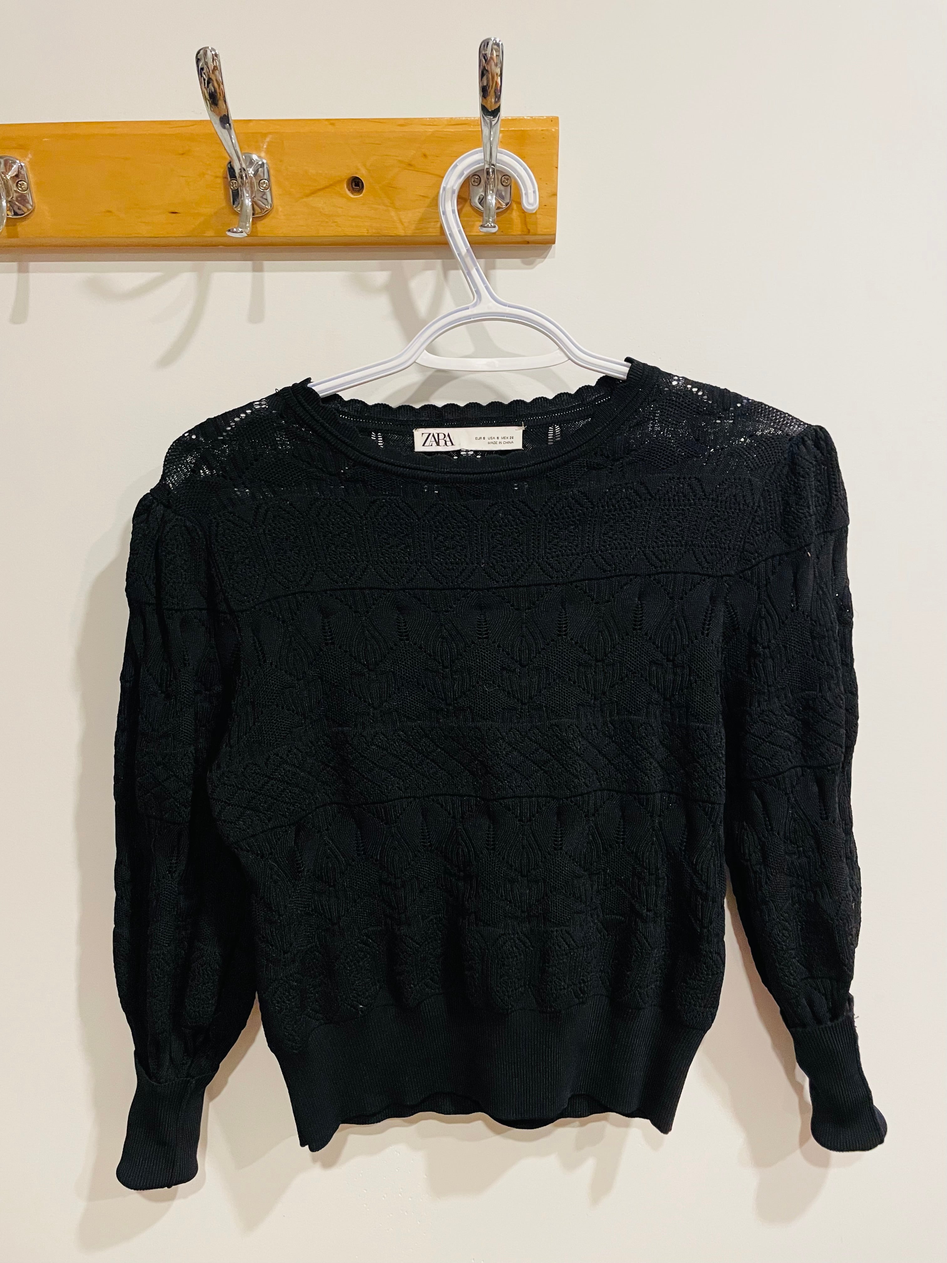 Haut dentelle manche bouffantes - Zara - Taille small