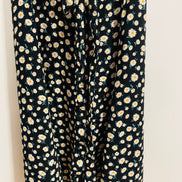 Robe courte col chemisier - fleurs de marguerite - Forever 21 - taille médium