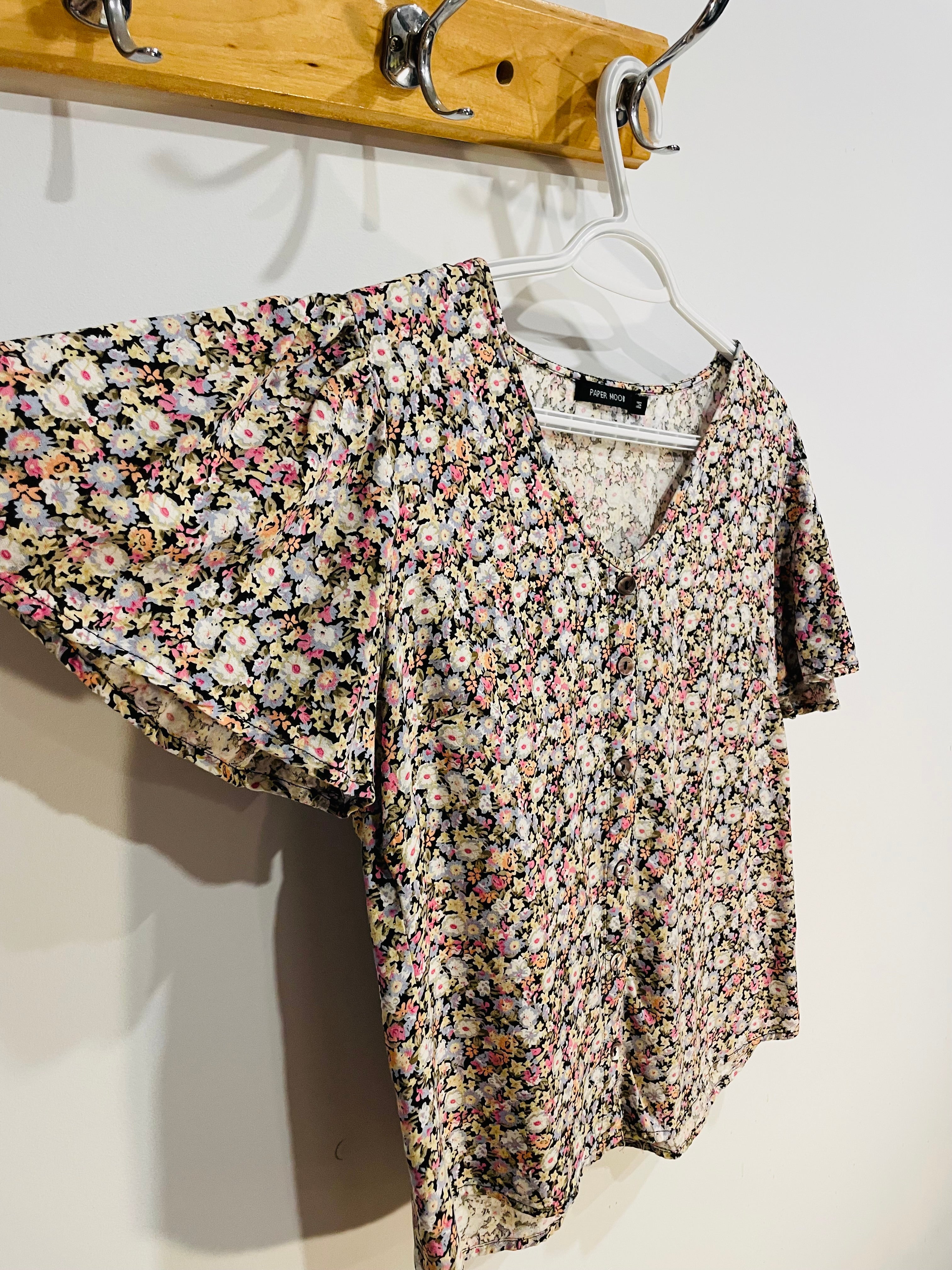 Chemise fleuri, manches courtes à volants / Paper Moon /Taille Medium