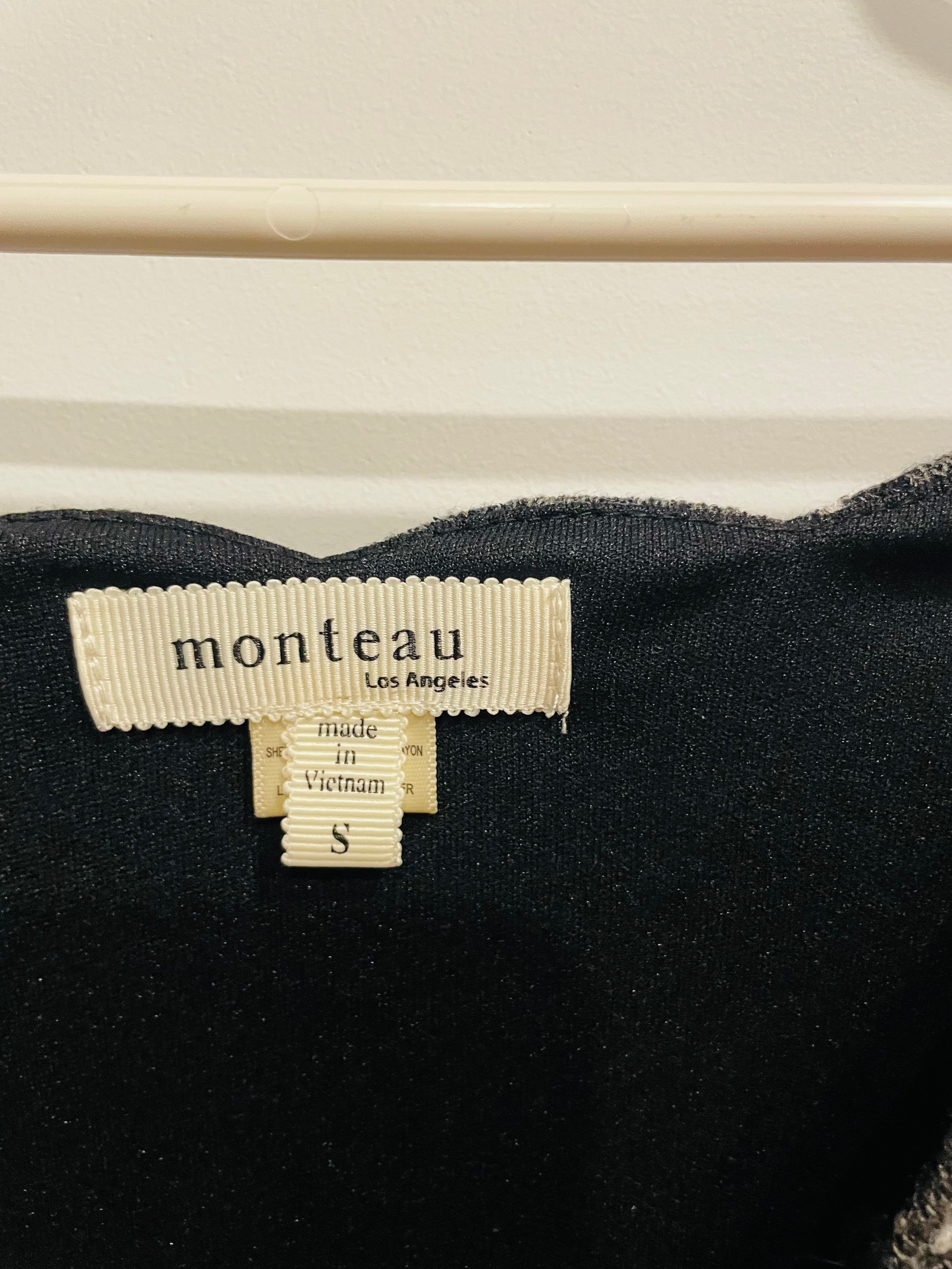 Robe mi-longue / Monteau taille small