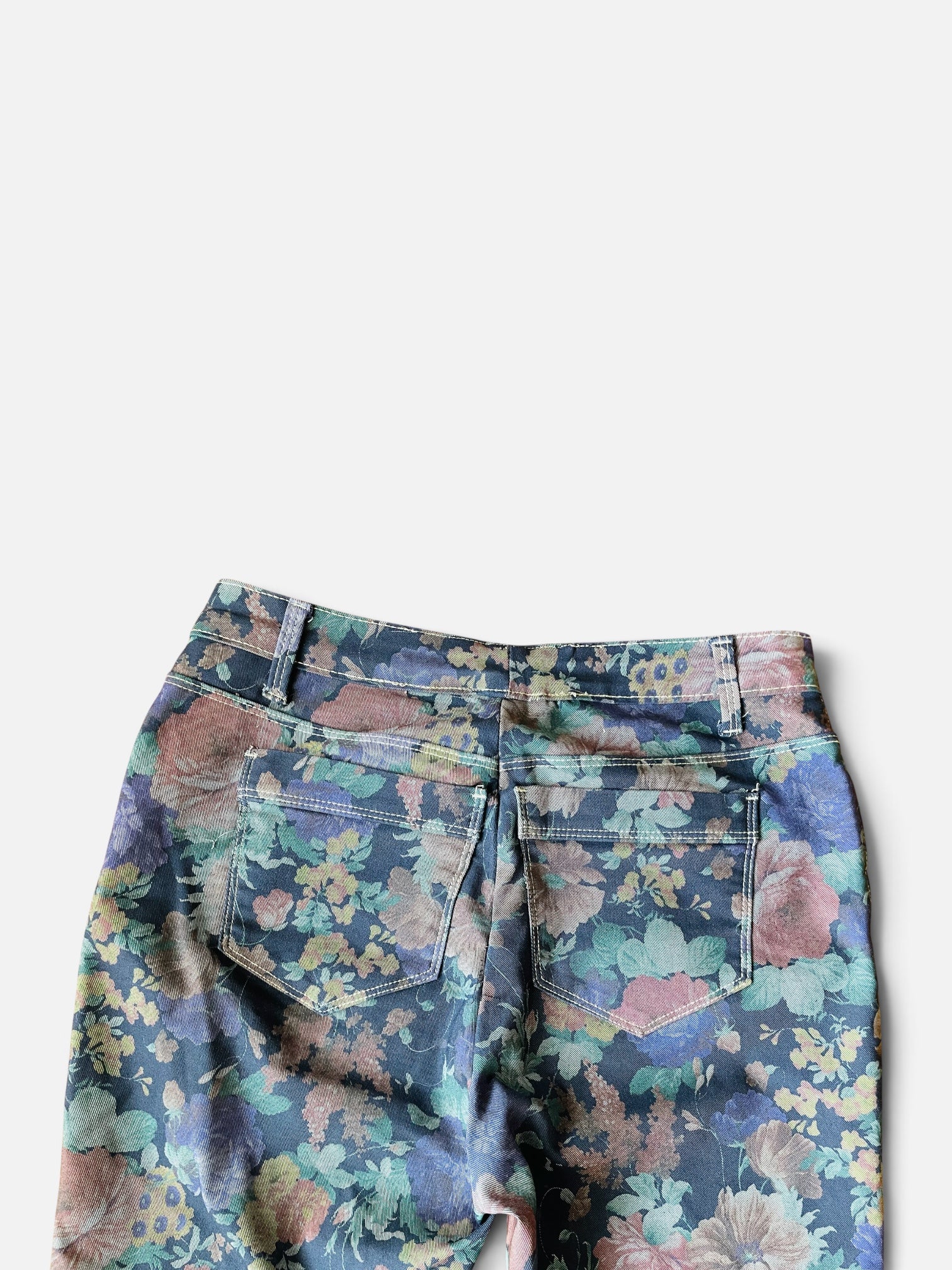 Jeans fleuri / taille 6