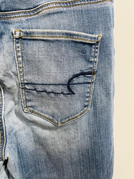 Jeans stretch Américan eagle taille 8 (bien lire la description)