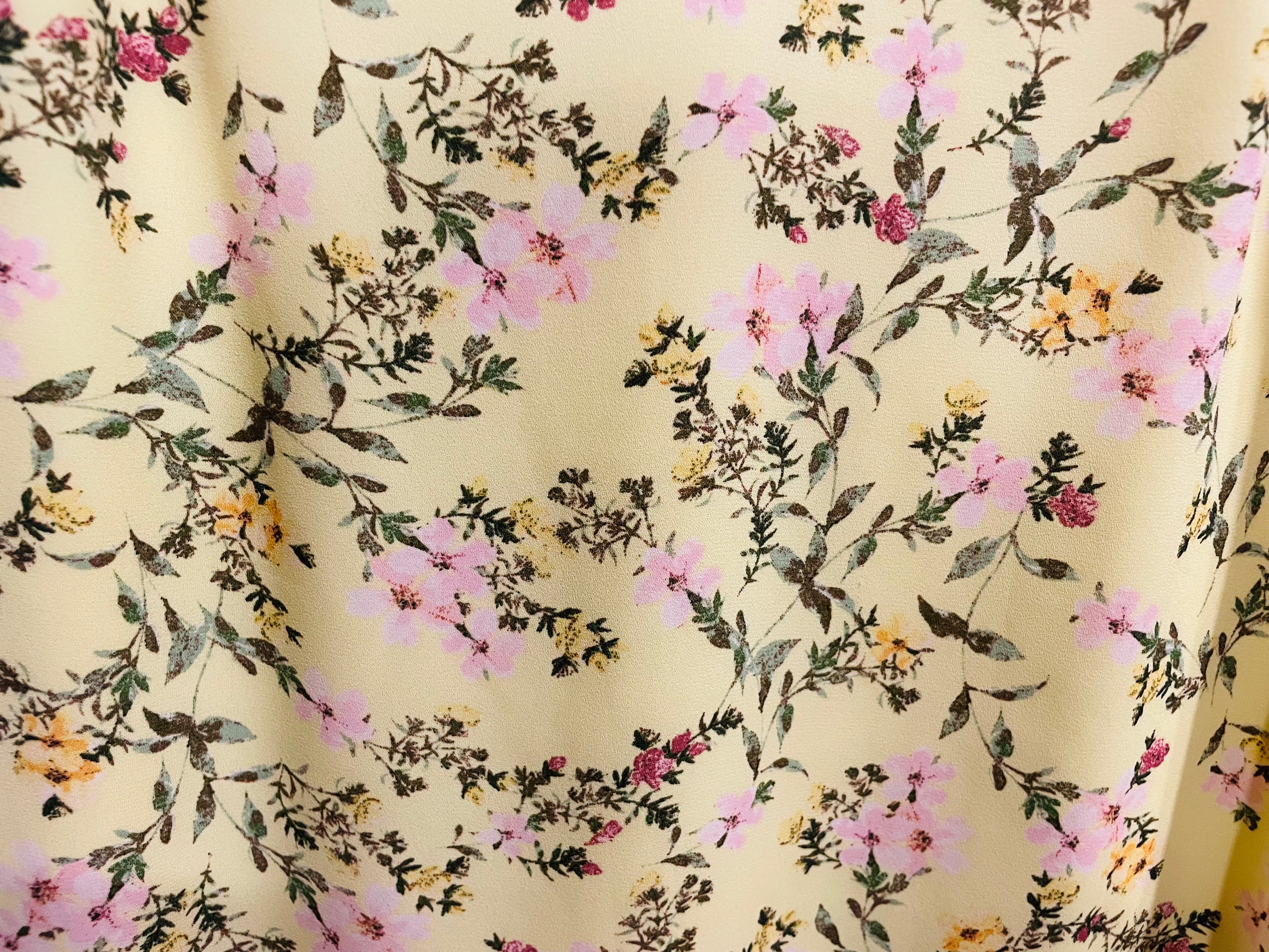 Camisole florale jaune soleil - imprimé fleurs roses - bretelles fines - encolure V - Taille XS - RW&CO
