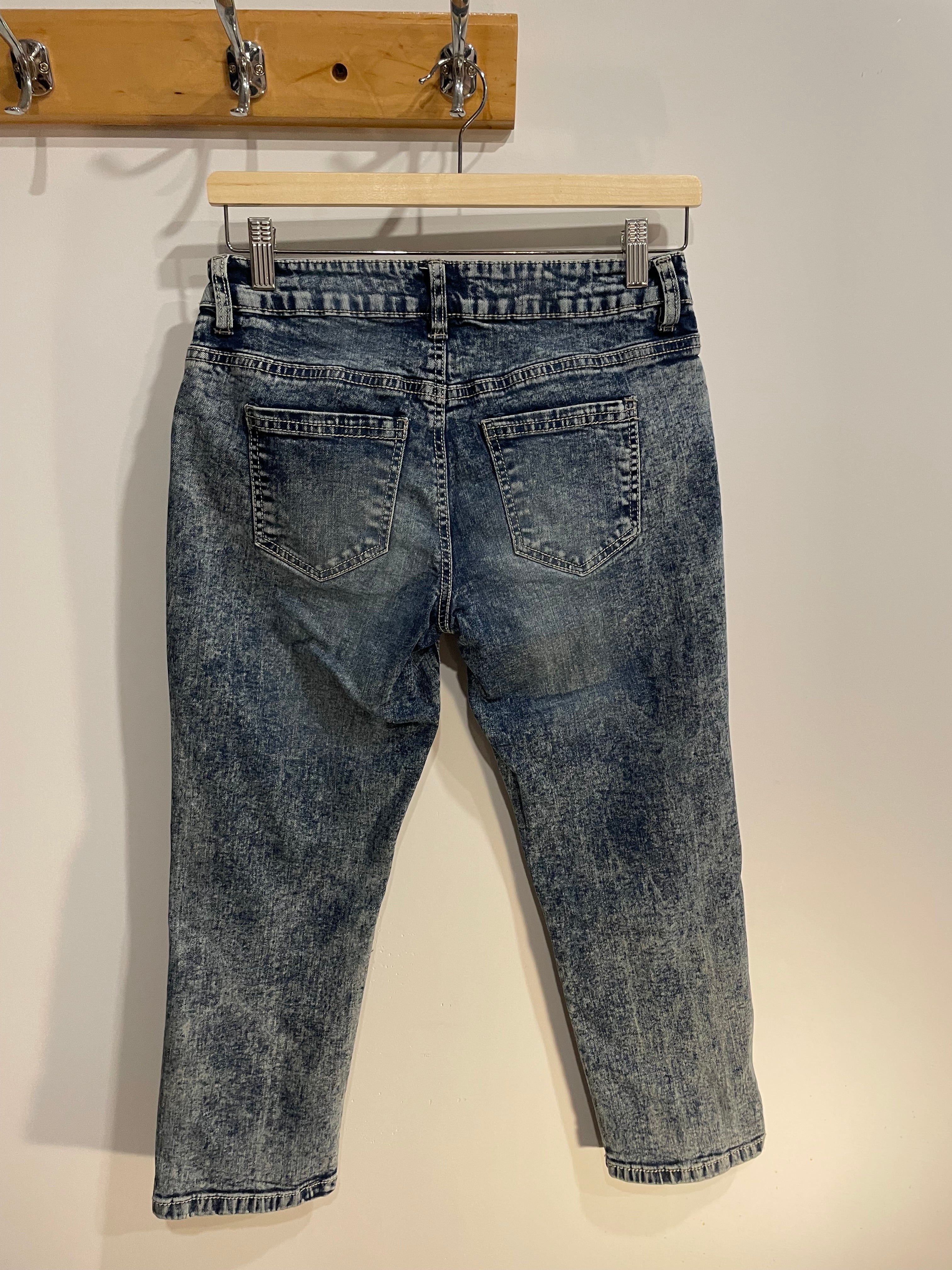 Jeans 3/4 broderies florales / aspect délavé / Suko Jeans / taille 4