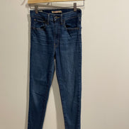 Jeans Levi’s - Super filiforme altitude - taille 27