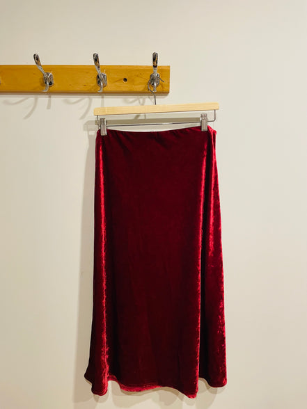 Burgundy velvet skirt size 8