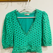 Haut crop top vert dentelle manches 3/4 - Miss Mia Mia - taille small
