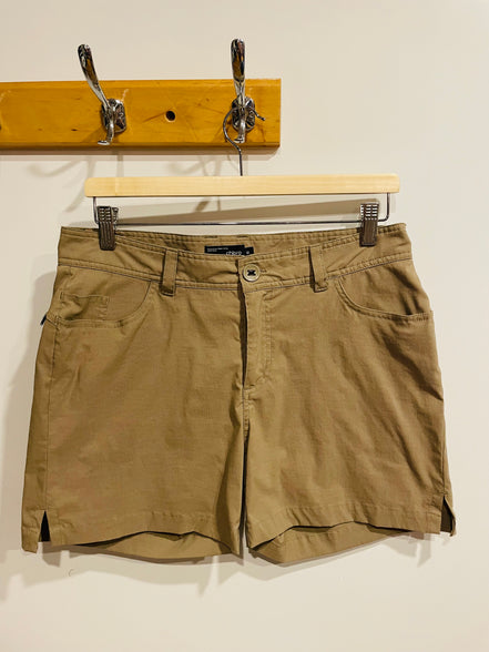 Short vert kaki - Chlorophylle - Taille 10