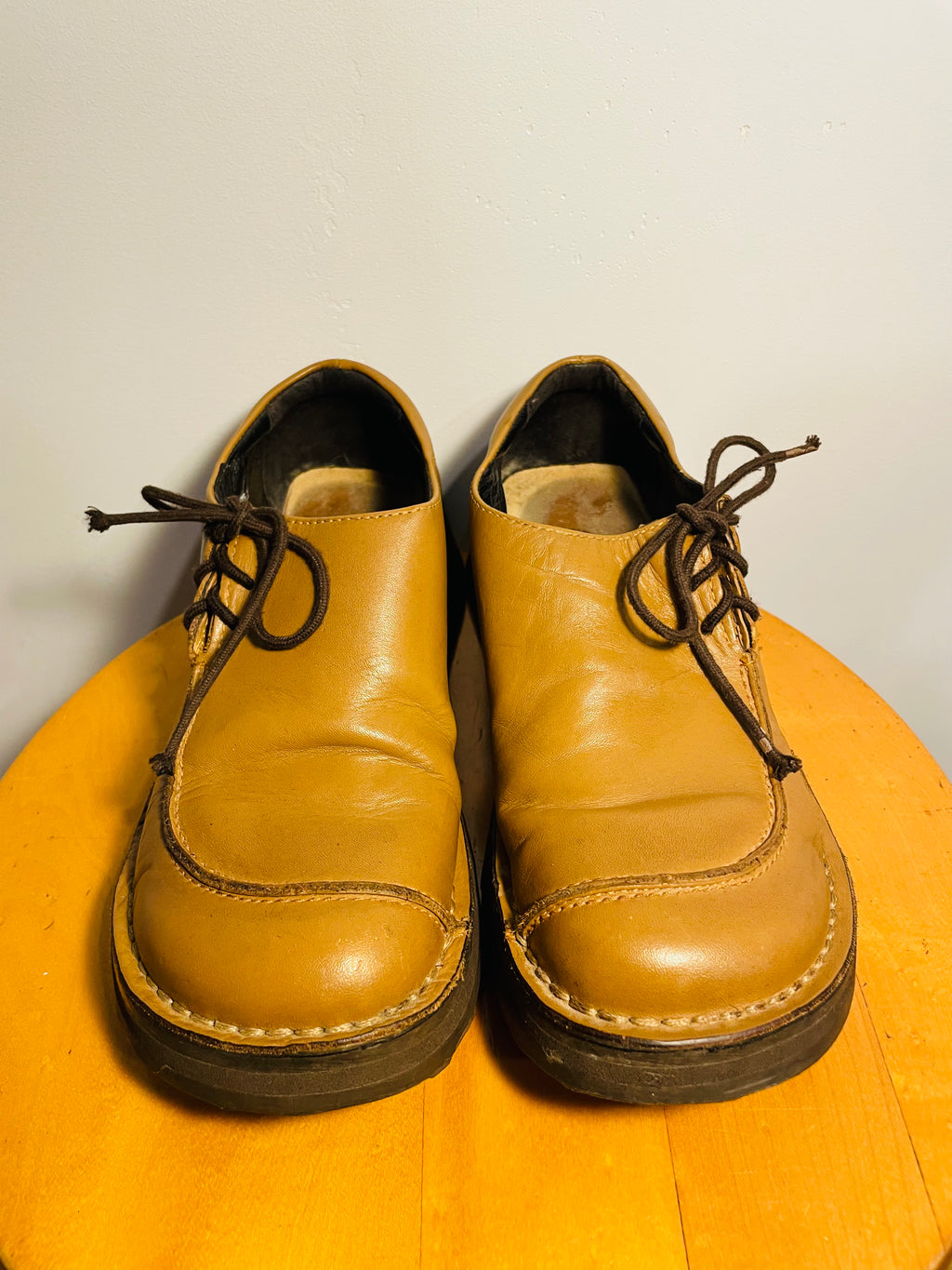 Soulier vintage cuir beige / Aldo / taille 6 femme