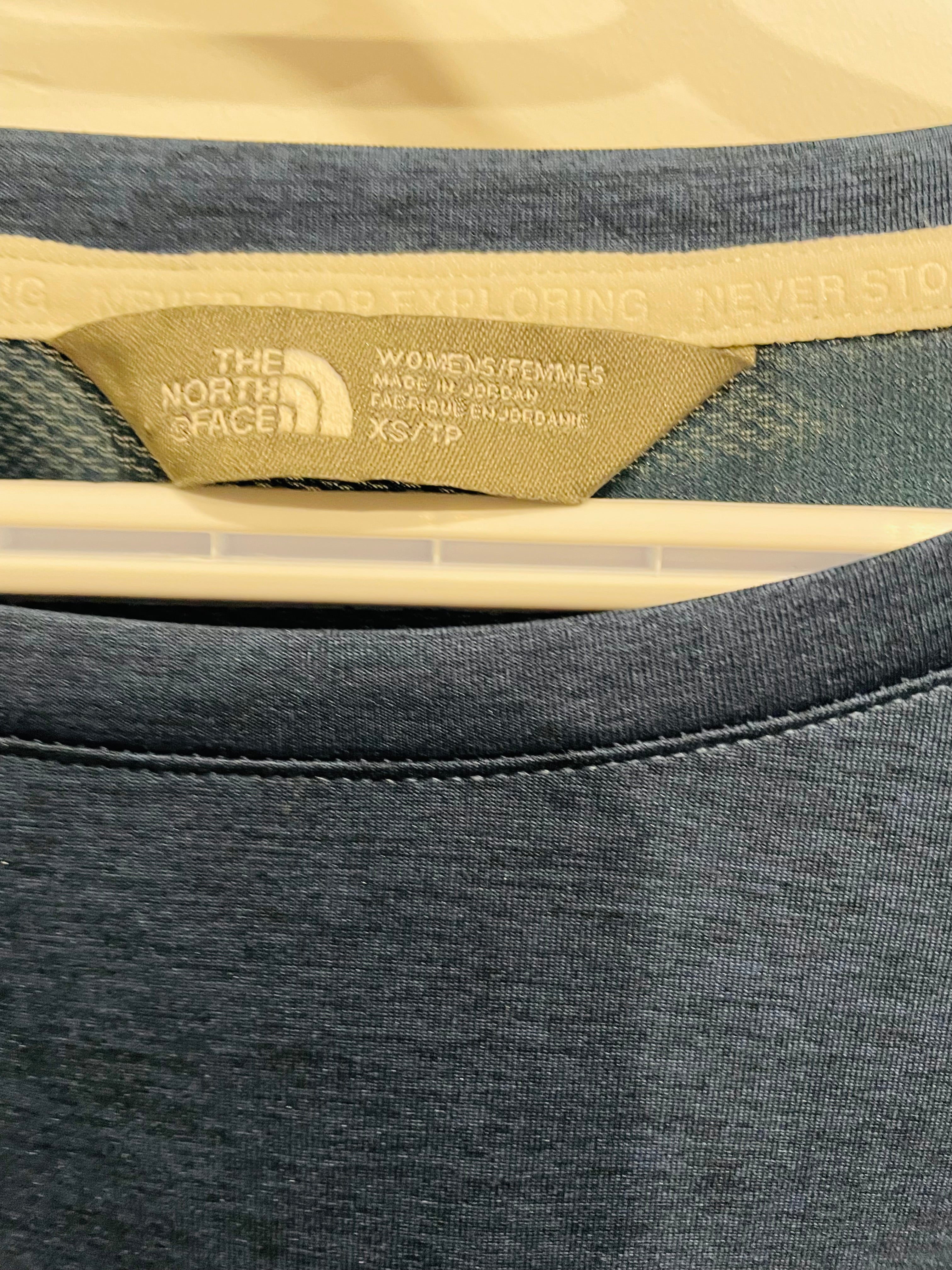 Blue sports top - the north face