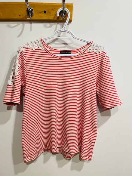 T shirt vintage rayé et manches dentelles / taille médium
