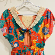 Robe fleurie vintage - col dentelle et dos ouvert - Taille Small