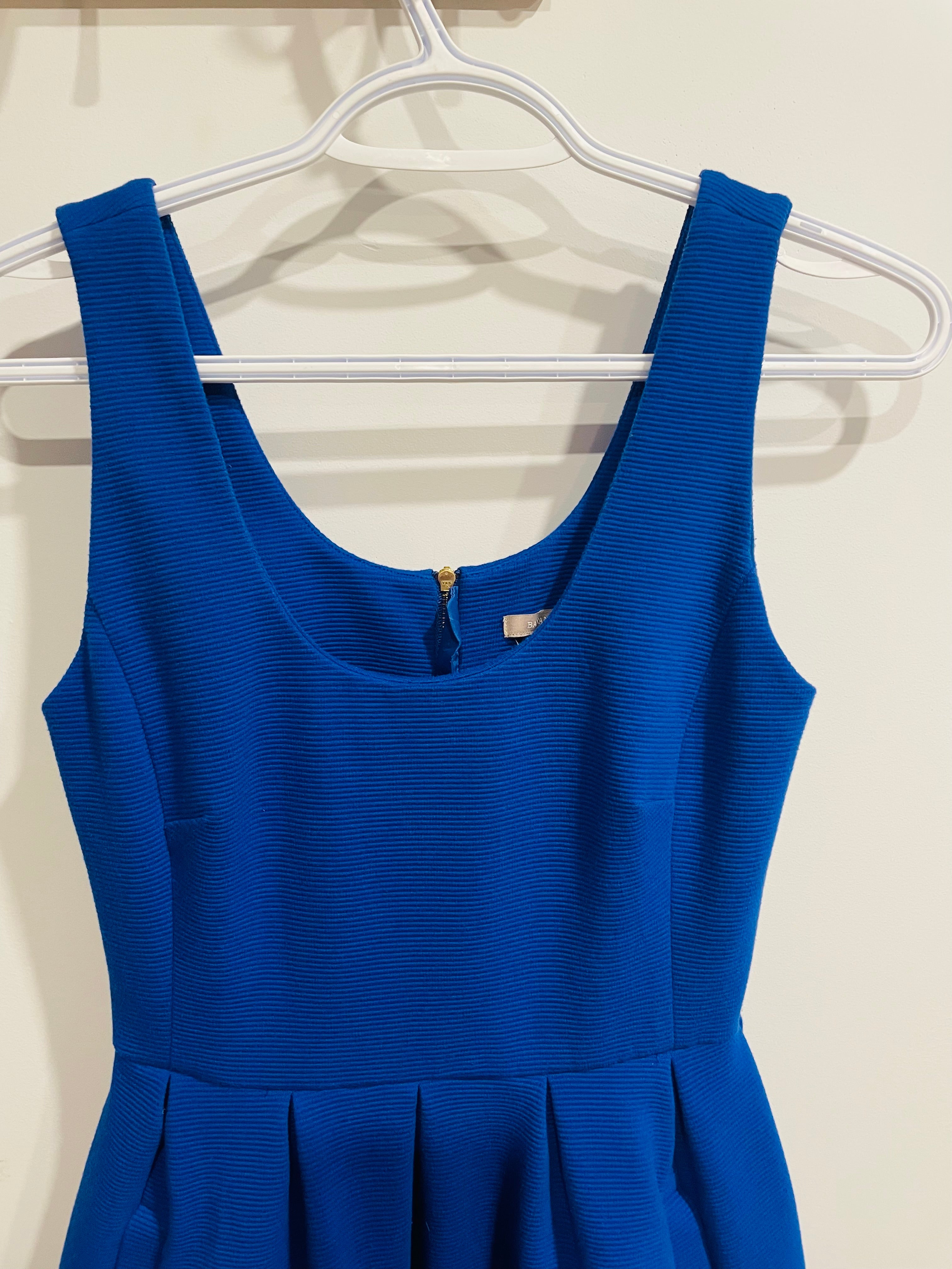 Robe bleue / Banana république taille OP petite