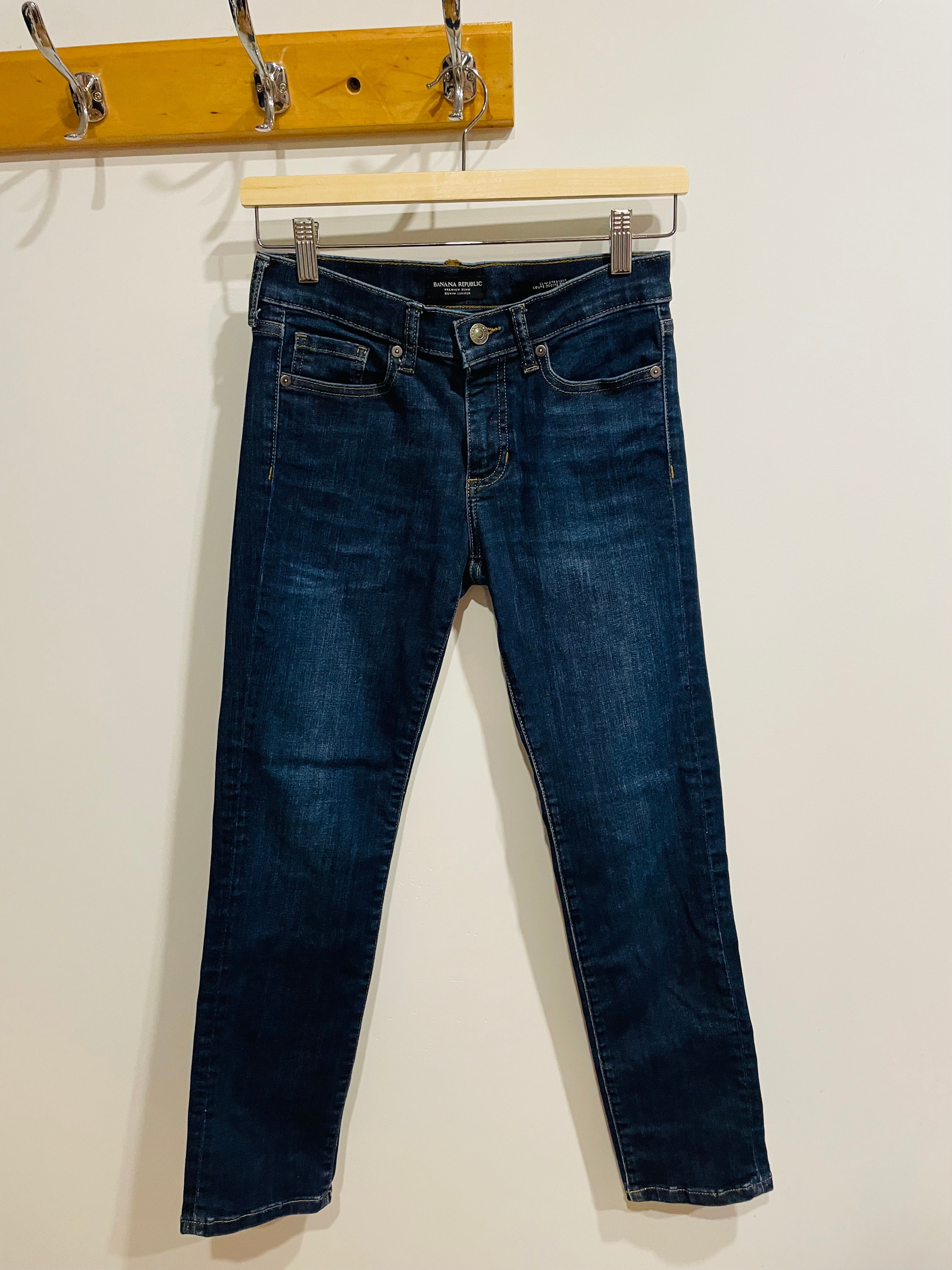 Jeans coupe droite étroite / banana Republic / Taille 26P