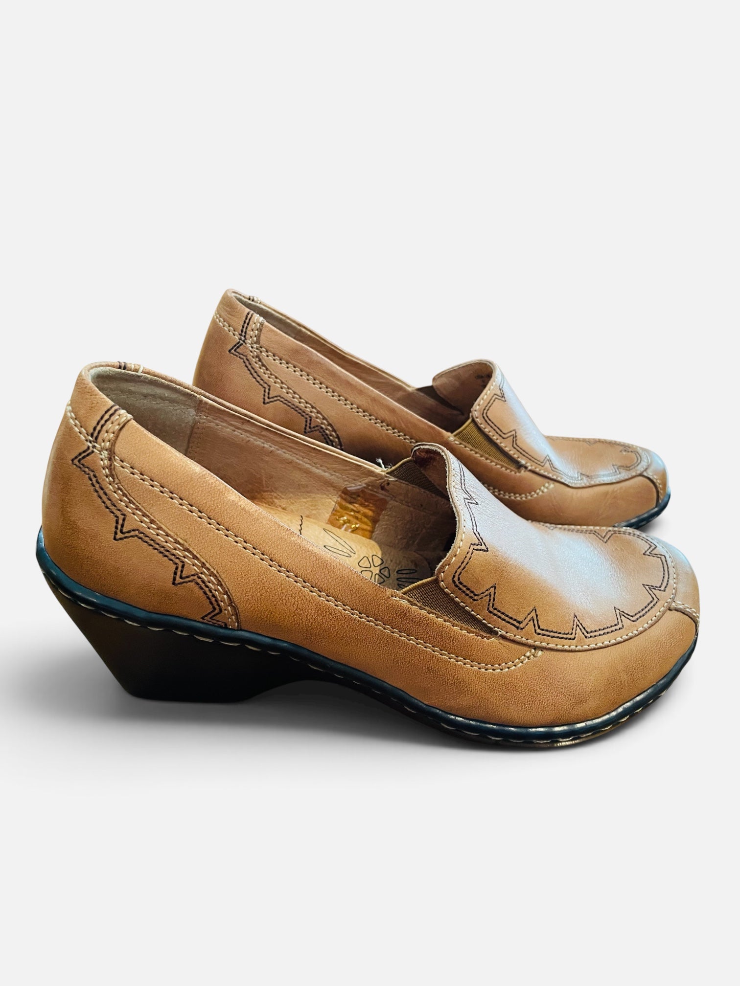 Souliers cuir brun / Hush Puppies / taille 6