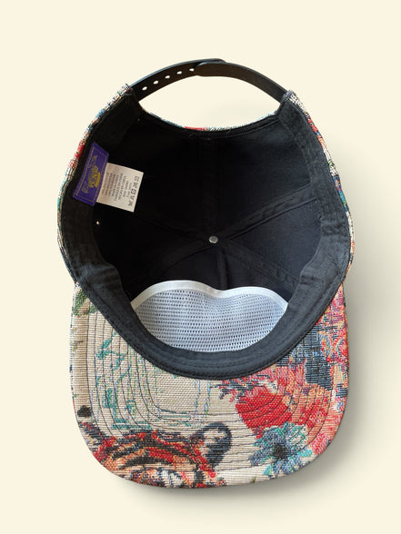 Casquette tapisserie de tigres