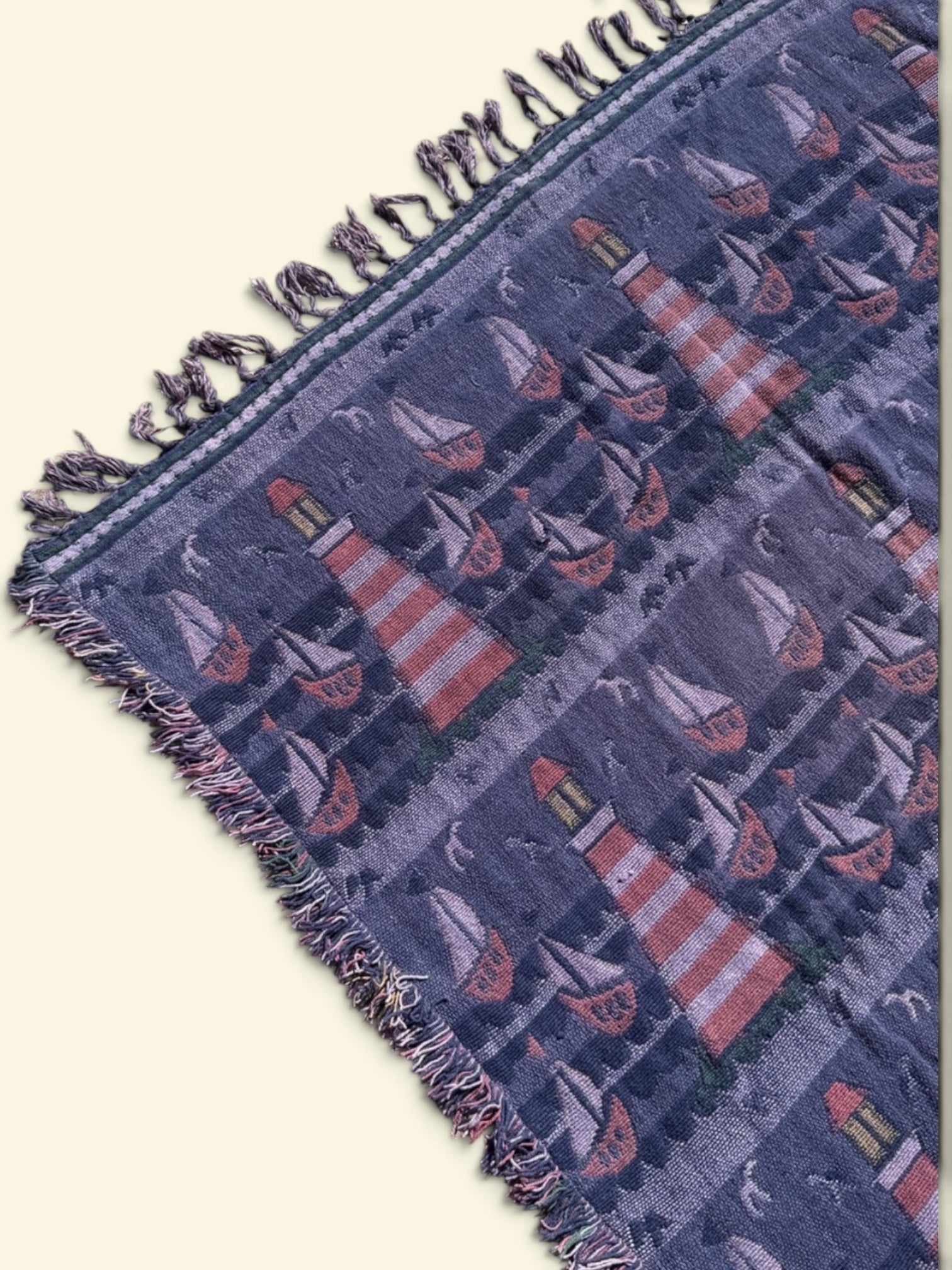 Couverture vintage tissée / phares et voiliers