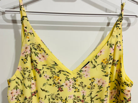 Camisole florale jaune soleil - imprimé fleurs roses - bretelles fines - encolure V - Taille XS - RW&CO