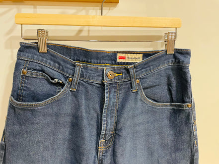 Jeans régular taper / Wrangler / Taille 30