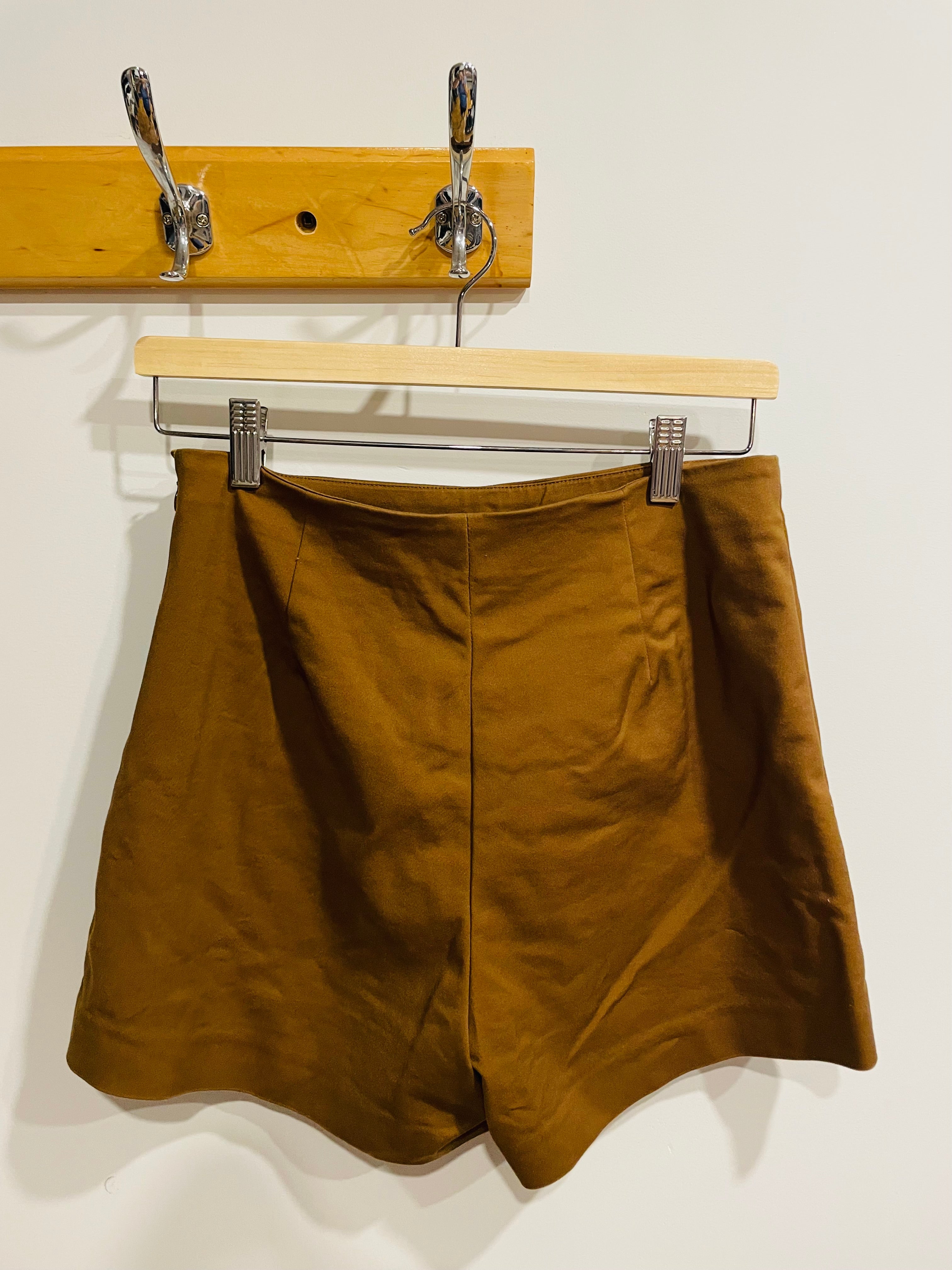Mini short extensible habillé épuré brun - Icone - Taille medium