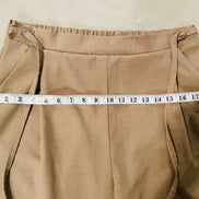 Lacey beige trousers - Daily Story