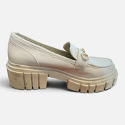 Souliers beige / Steve Madden / taille 6