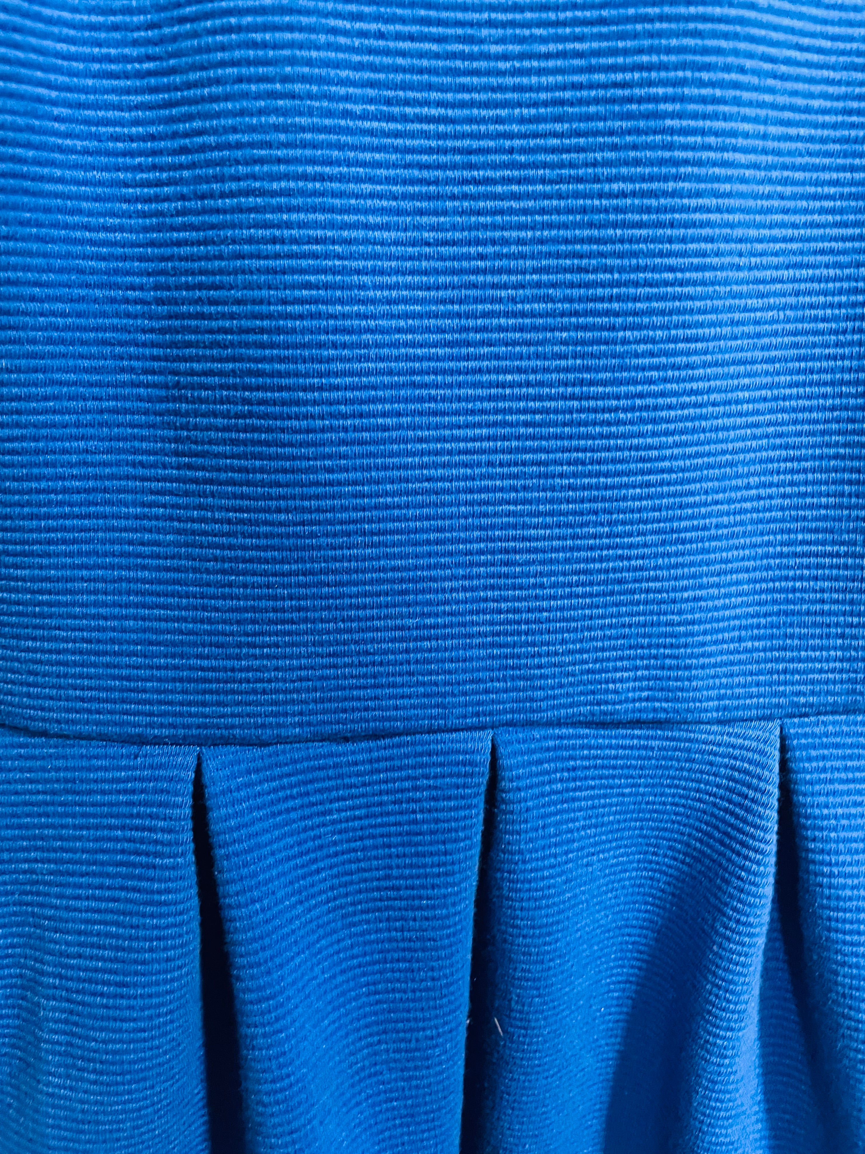 Robe bleue / Banana république taille OP petite