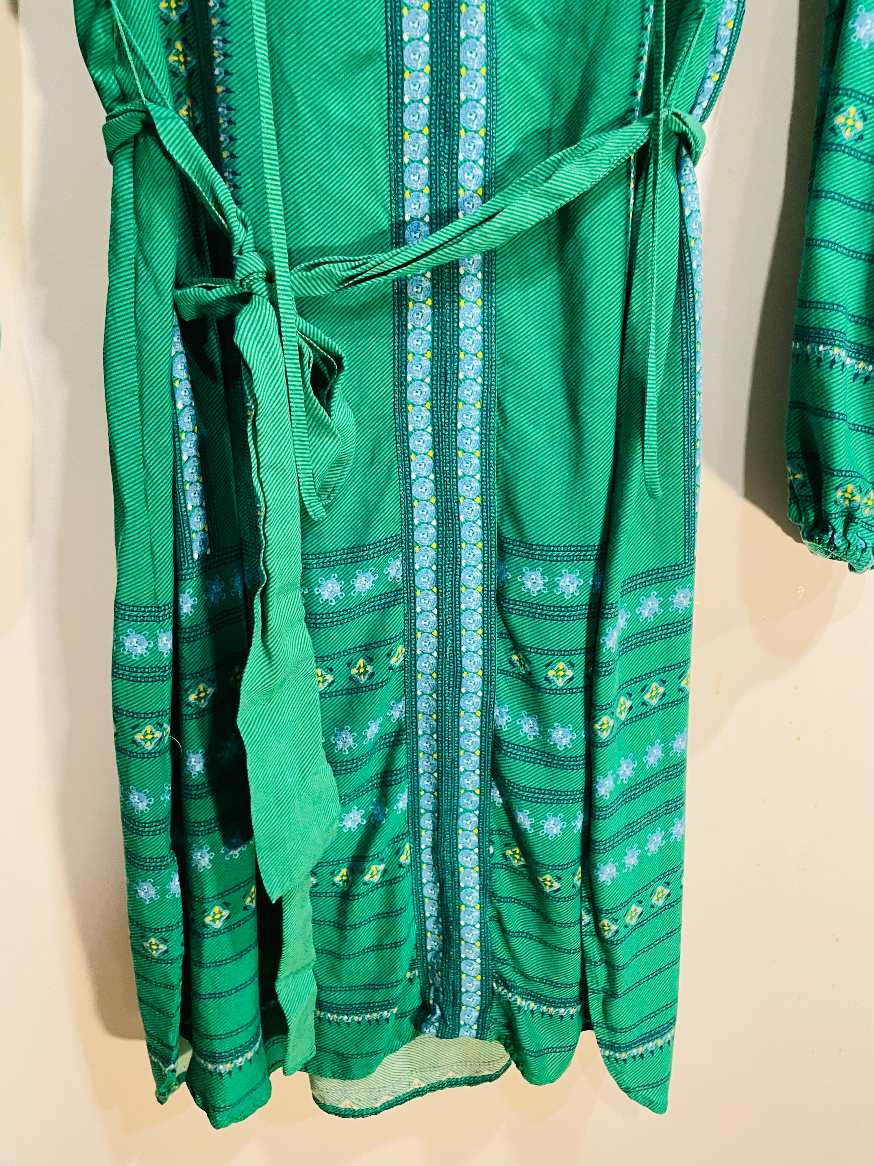 Robe verte avec fleurs et motifs bleus / BCBG MAXAZRIA / Taille XS