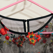 Crop top fleurs brodées - taille Small à Medium