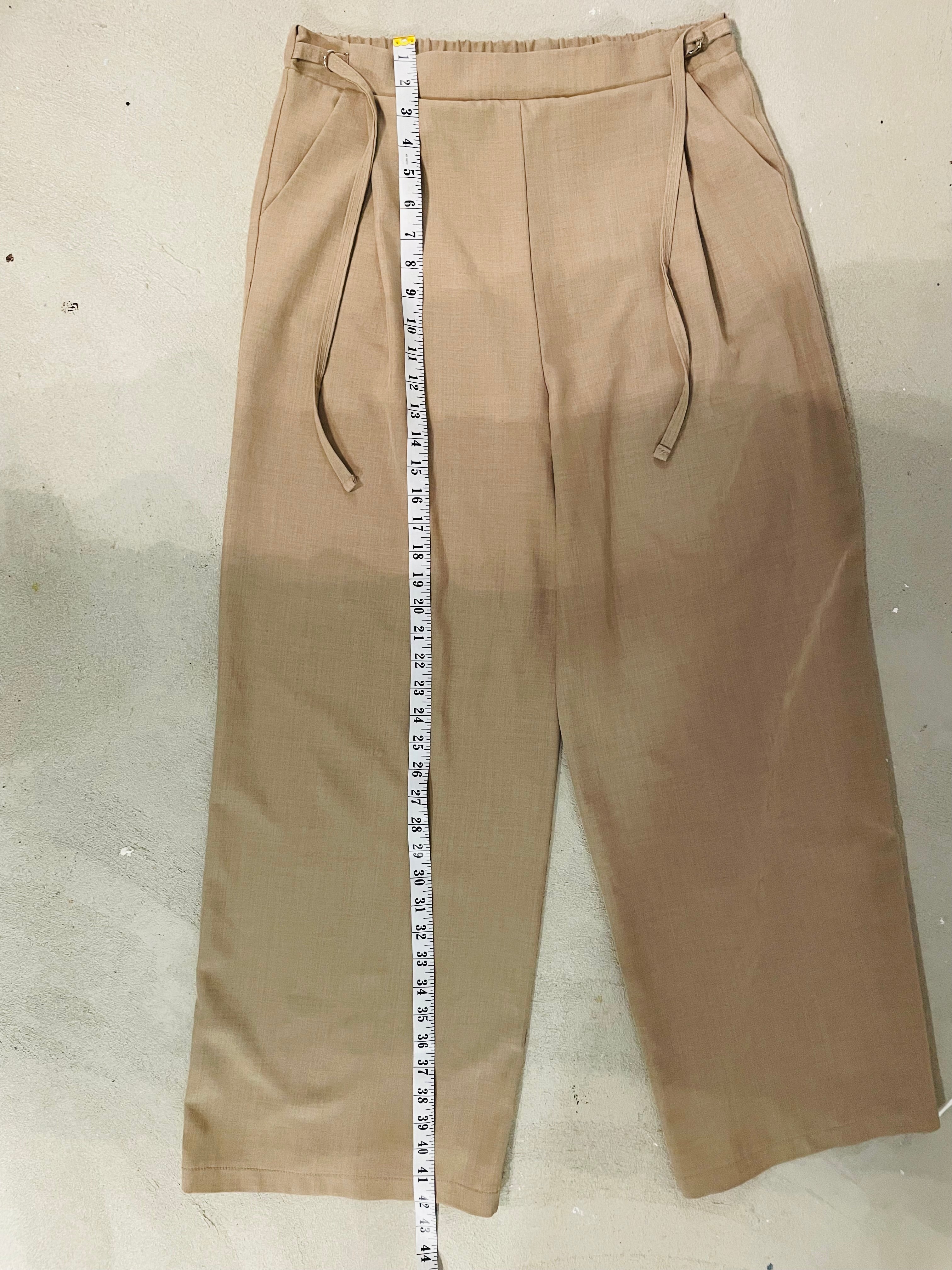 Lacey beige trousers - Daily Story