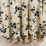Robe blanche fleurs noires - Medium - bien lire description