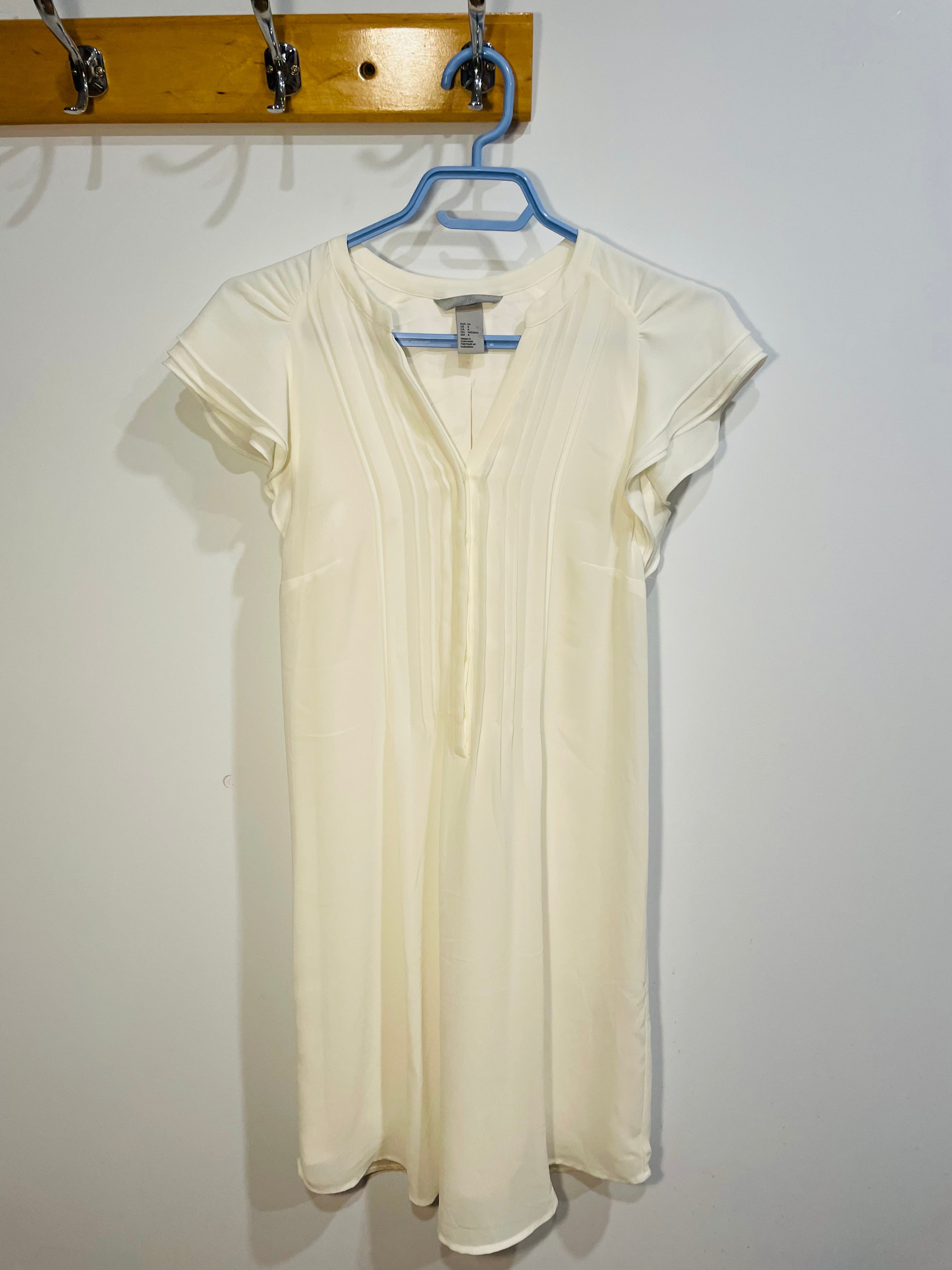 Robe blanche courte / H&M /Taille 4