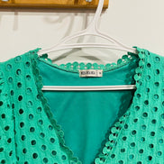 Haut crop top vert dentelle manches 3/4 - Miss Mia Mia - taille small
