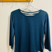 Blue sports top - the north face