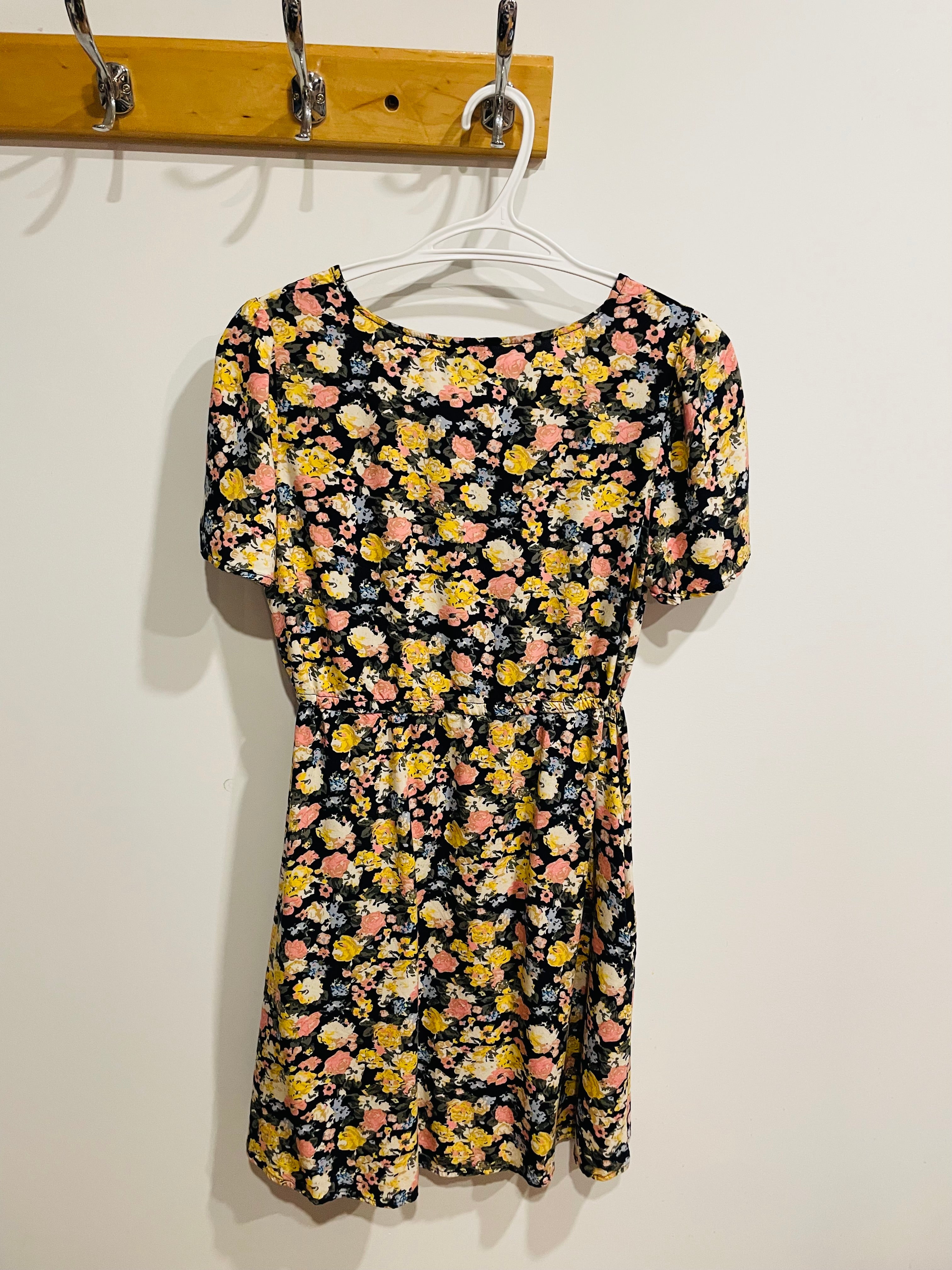Robe courte fleurie - Vero Moda - Taille Medium