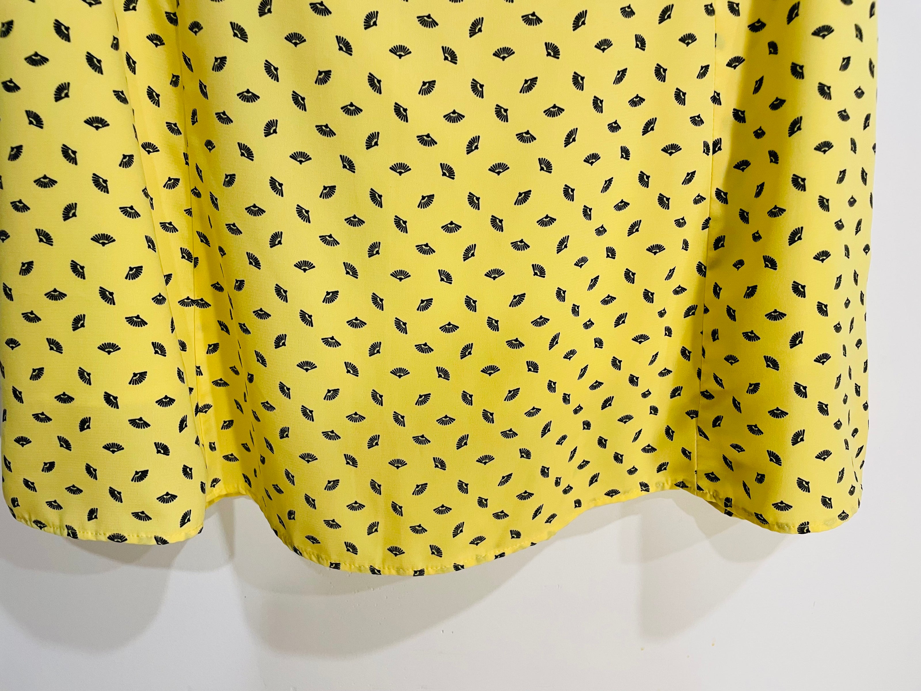 Jupe jaune coutre, motifs éventails  / Annie 50 / Taille medium à large