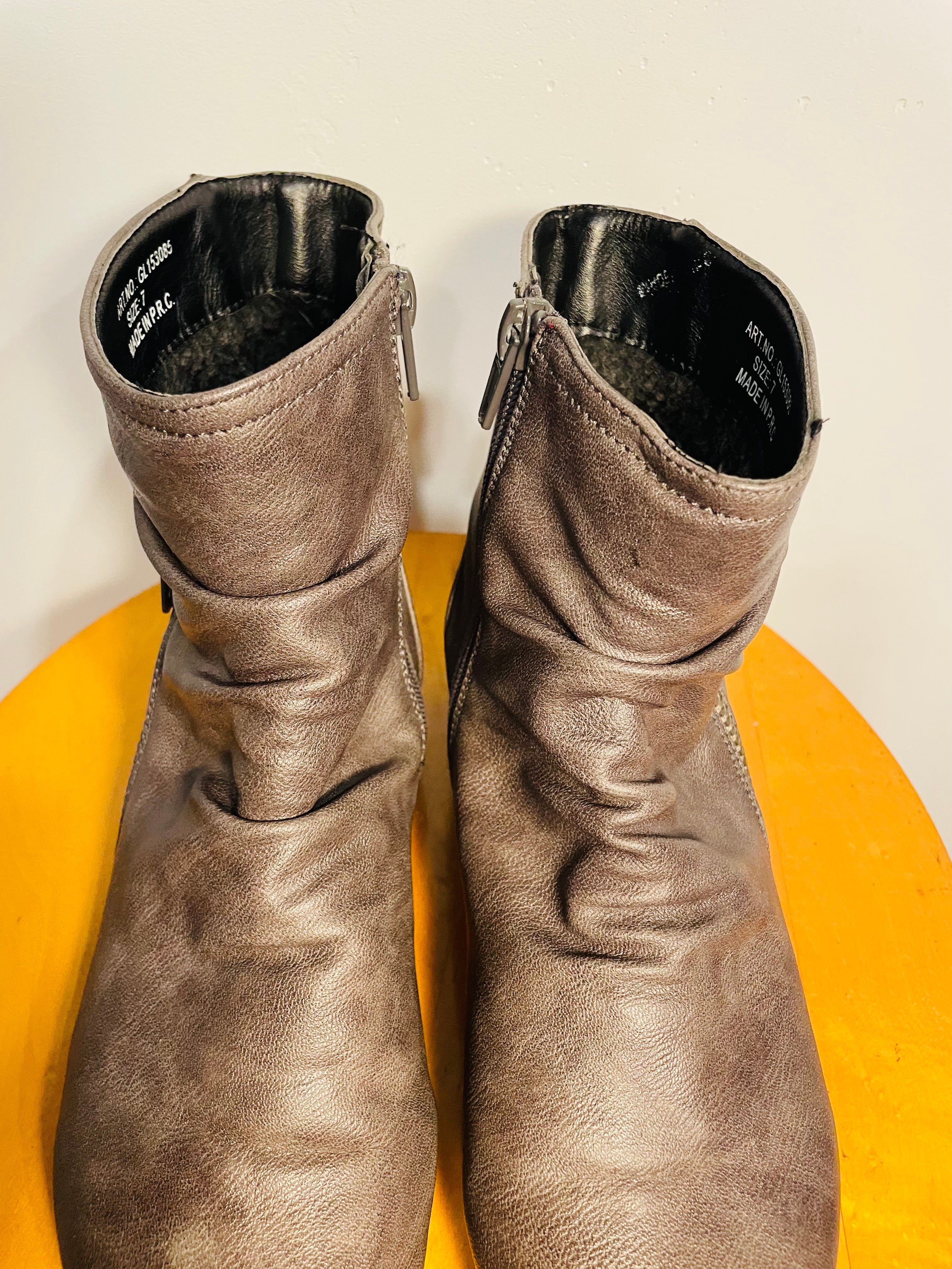 Bottes courtes cuir brun / Perfecto / taille 7 femme