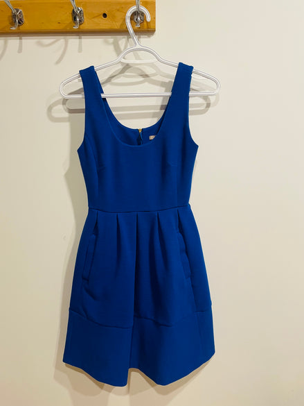 Robe bleue / Banana république taille OP petite