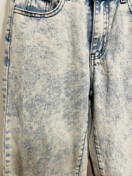 Washed-out jeans & 11 years old buckles