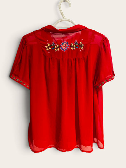 Blouse rouge et broderies manches courtes / Paragon / taille XL