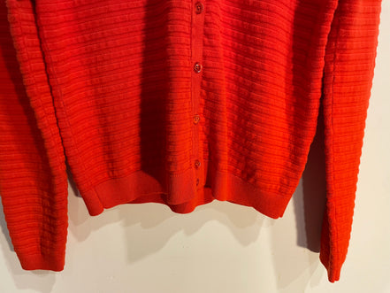Cardigan rouge, texturé rayé / Grandeur Small à Medium